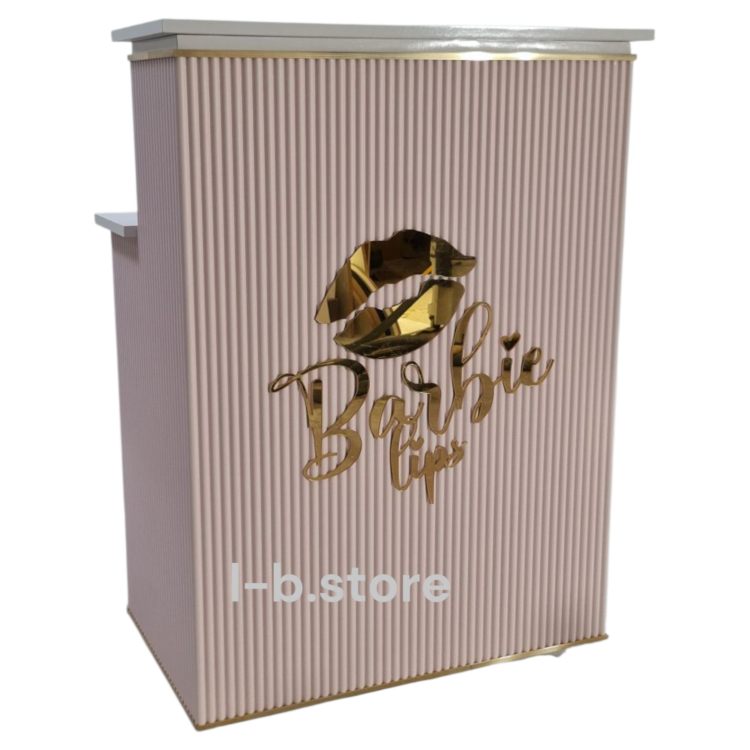 Recepcja ze złotym logo, różowo złota